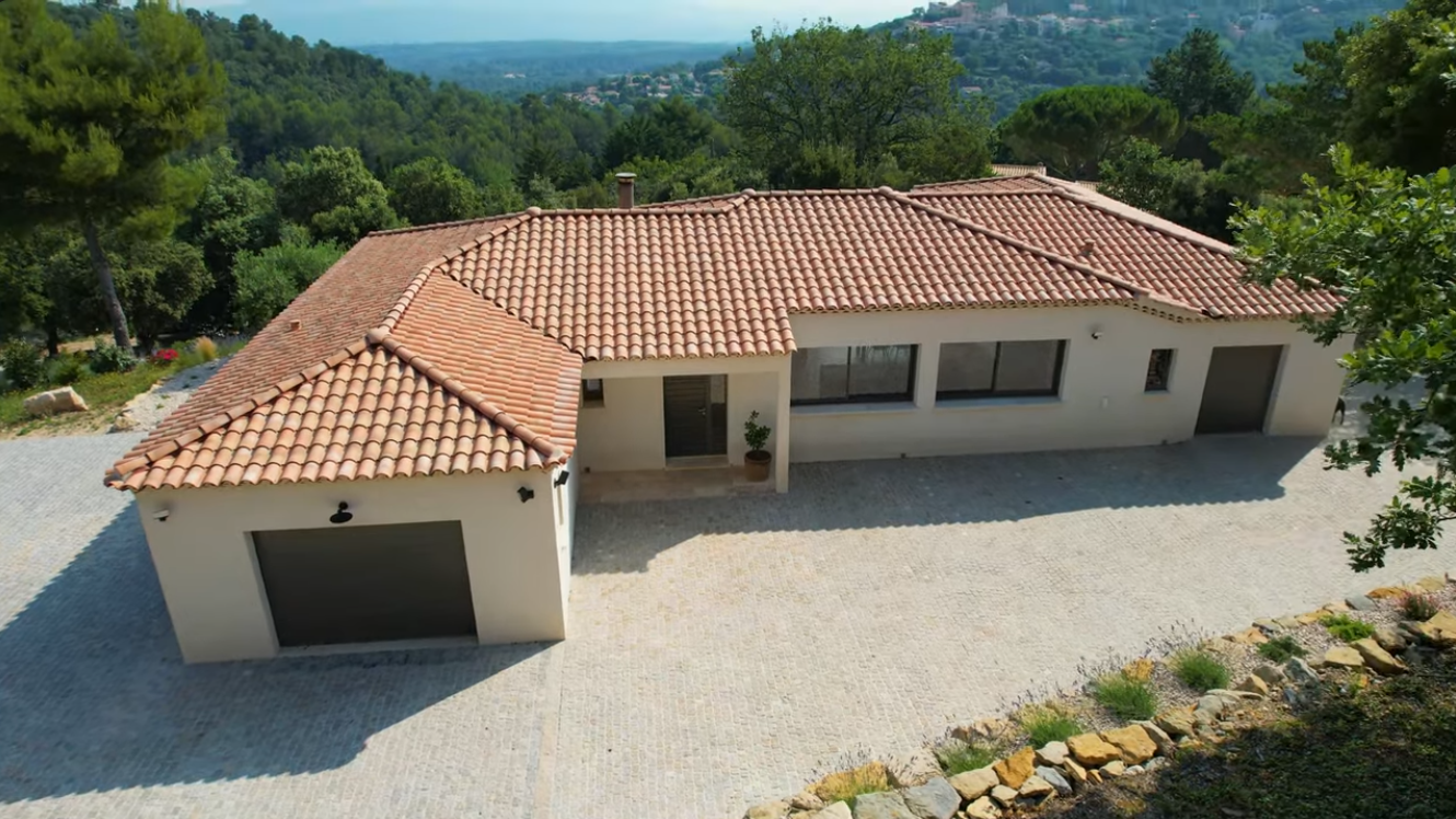 Provence Maisons Vidéo Résumé